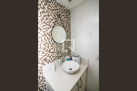 Apartamento à venda com 60m², 2 quartos e 1 vagaBanheiro da Suíte Quarto 2