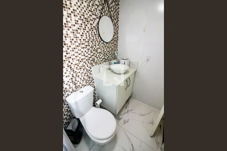 Apartamento à venda com 60m², 2 quartos e 1 vagaBanheiro da Suíte Quarto 2