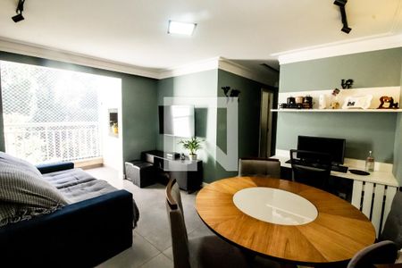 Sala de apartamento à venda com 2 quartos, 60m² em Jardim das Vertentes, São Paulo