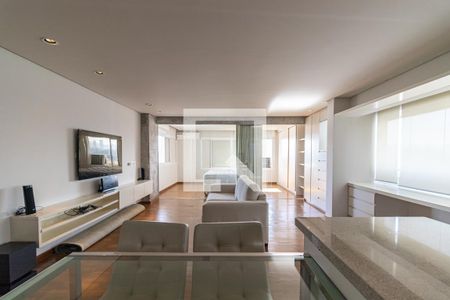 Sala de apartamento para alugar com 1 quarto, 70m² em Vila Nova Conceição, São Paulo