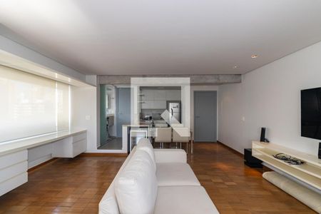 Sala de apartamento para alugar com 1 quarto, 70m² em Vila Nova Conceição, São Paulo