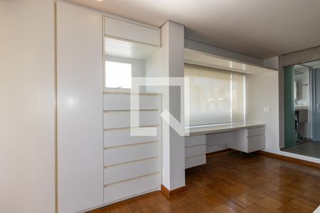 Sala de apartamento para alugar com 1 quarto, 70m² em Vila Nova Conceição, São Paulo