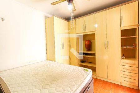 Casa à venda com 250m², 6 quartos e 4 vagasQuarto 2 Externo