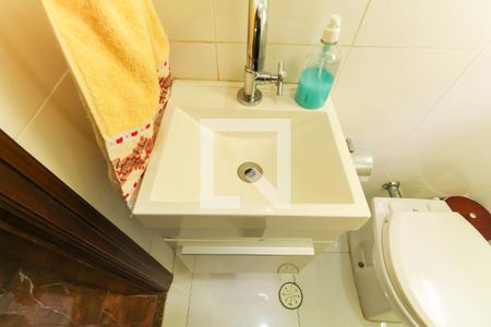 Casa à venda com 250m², 6 quartos e 4 vagasLavabo