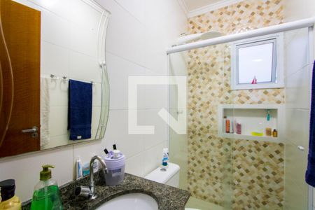 Apartamento à venda com 100m², 2 quartos e 2 vagasBanheiro do quarto 1