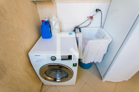 Apartamento à venda com 100m², 2 quartos e 2 vagasÁrea de serviço