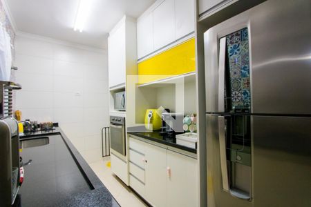 Apartamento à venda com 100m², 2 quartos e 2 vagasCozinha