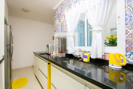 Apartamento à venda com 100m², 2 quartos e 2 vagasCozinha