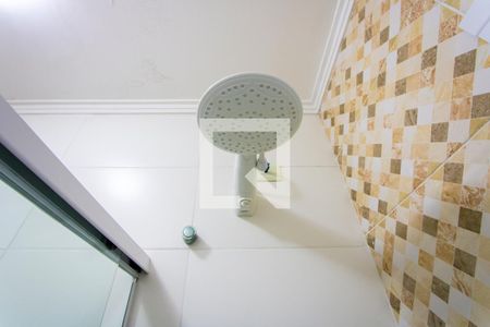 Apartamento à venda com 100m², 2 quartos e 2 vagasBanheiro do quarto 1