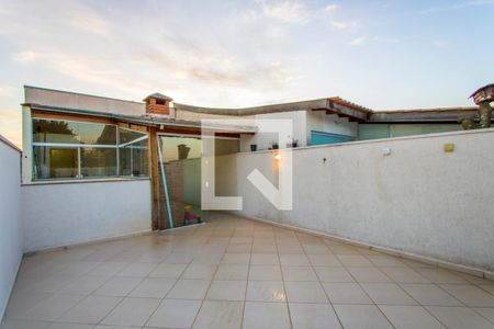 Apartamento à venda com 100m², 2 quartos e 2 vagasCobertura