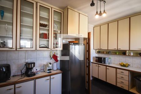 Apartamento para alugar com 112m², 3 quartos e 3 vagasCozinha