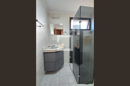 Apartamento para alugar com 100m², 3 quartos e 2 vagasBanheiro Corredor