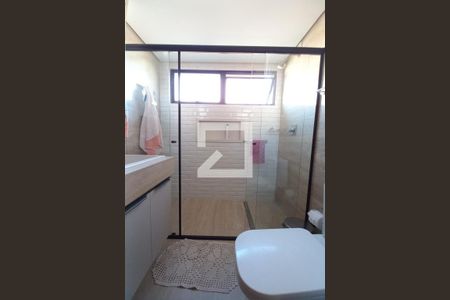 Apartamento para alugar com 100m², 3 quartos e 2 vagasBanheiro da Suíte