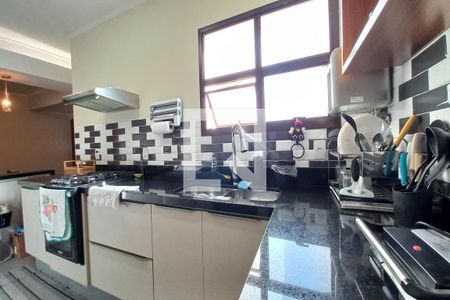 Apartamento para alugar com 100m², 3 quartos e 2 vagasCozinha 