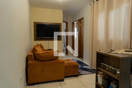Sala de apartamento para alugar com 2 quartos, 40m² em Vila Humaitá, Santo André