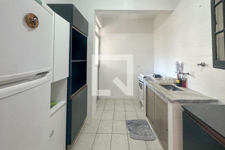 Cozinha de apartamento para alugar com 3 quartos, 70m² em Vila Júlia, Guarujá