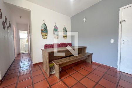Dá-la de apartamento para alugar com 3 quartos, 70m² em Vila Júlia, Guarujá