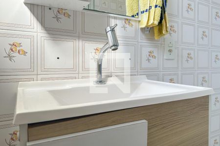Apartamento para alugar com 70m², 3 quartos e 1 vaga Apartamento para alugar com 70m², 3 quartos e 1 vagaBanheiro