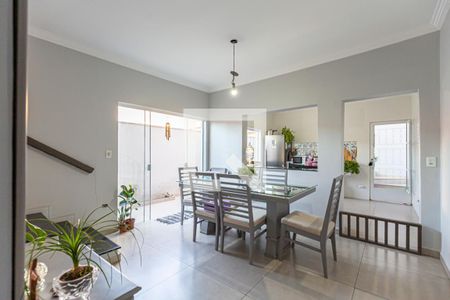 Casa à venda com 198m², 3 quartos e 2 vagasSala de Jantar