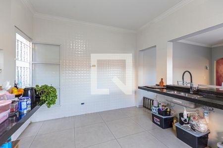 Casa à venda com 198m², 3 quartos e 2 vagasCozinha