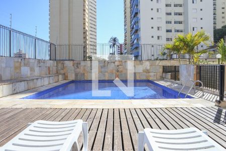 Apartamento à venda com 69m², 2 quartos e 1 vaga Apartamento à venda com 69m², 2 quartos e 1 vagaÁrea comum - Piscina