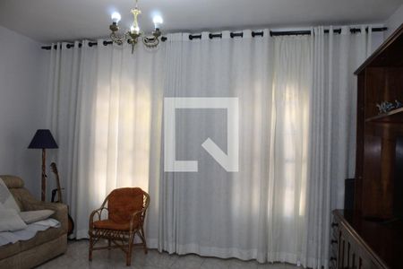 Sala de casa à venda com 3 quartos, 347m² em Parque Cruzeiro do Sul, São Paulo