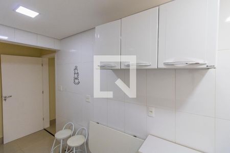 Apartamento à venda com 65m², 2 quartos e 1 vagaCozinha
