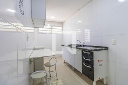 Apartamento à venda com 65m², 2 quartos e 1 vagaCozinha