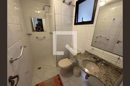 Banheiro da Suíte de apartamento para alugar com 3 quartos, 74m² em Vila Hamburguesa, São Paulo