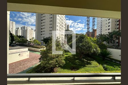 Vista da Varanda de apartamento à venda com 3 quartos, 74m² em Vila Hamburguesa, São Paulo