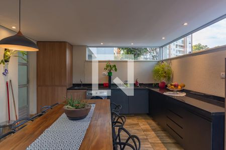 Apartamento à venda com 106m², 3 quartos e 1 vagaÁrea de Serviço - Área Gourmet