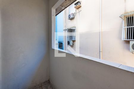 Apartamento para alugar com 75m², 2 quartos e sem vagaÁrea de serviço