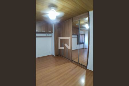 Casa à venda com 1800m², 5 quartos e 6 vagasSuíte 1