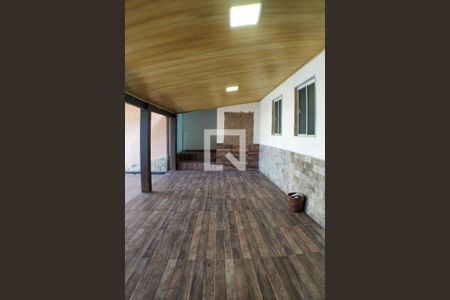 Casa à venda com 1800m², 5 quartos e 6 vagasVaranda