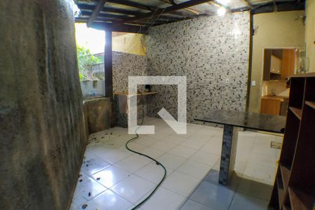 Casa à venda com 1800m², 5 quartos e 6 vagasÁrea de Serviço