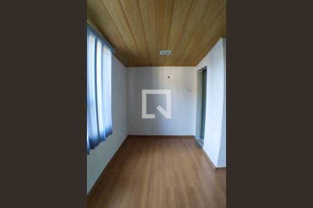 Casa à venda com 1800m², 5 quartos e 6 vagasSuíte 2