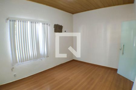 Casa à venda com 1800m², 5 quartos e 6 vagasQuarto 1