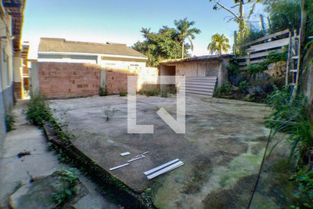 Casa à venda com 1800m², 5 quartos e 6 vagasQuintal