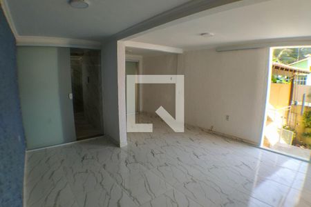 Casa à venda com 1800m², 5 quartos e 6 vagasSala 2