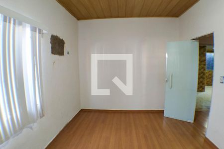 Casa à venda com 1800m², 5 quartos e 6 vagasQuarto 1