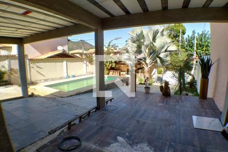 Casa à venda com 1800m², 5 quartos e 6 vagasQuintal