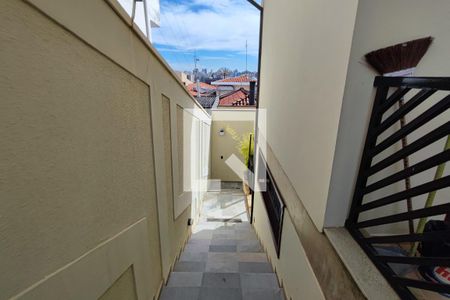 Casa para alugar com 640m², 4 quartos e 5 vagasCorredor 