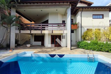 Casa para alugar com 640m², 4 quartos e 5 vagasPiscina