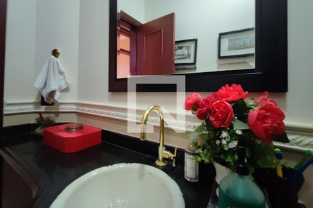 Casa para alugar com 640m², 4 quartos e 5 vagasLavabo