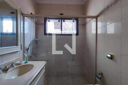 Casa para alugar com 640m², 4 quartos e 5 vagasBanheiro Suíte 2