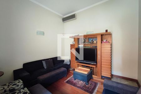 Sala de TV de casa para alugar com 4 quartos, 640m² em Jardim Guarani, Campinas