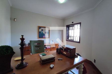 Casa para alugar com 640m², 4 quartos e 5 vagasEscritório