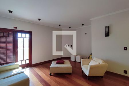 Casa para alugar com 640m², 4 quartos e 5 vagasSala 2