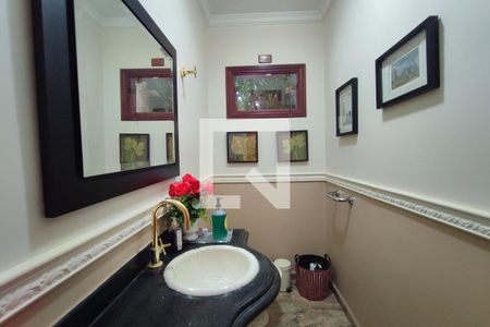 Casa para alugar com 640m², 4 quartos e 5 vagasLavabo