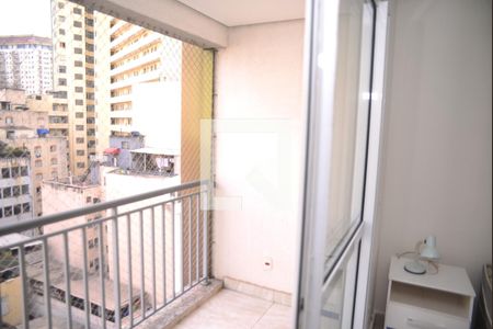 detalhe varanda  de apartamento para alugar com 1 quarto, 29m² em Bela Vista, São Paulo
